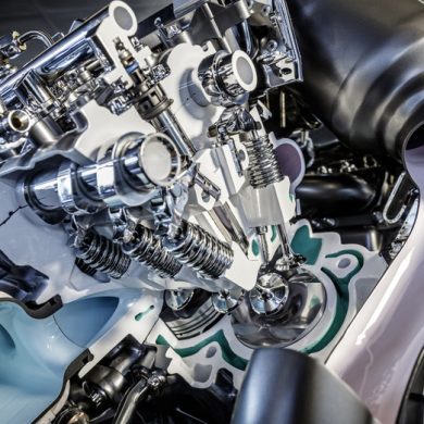 Engine Overhaul - 1 Car Service Workshop