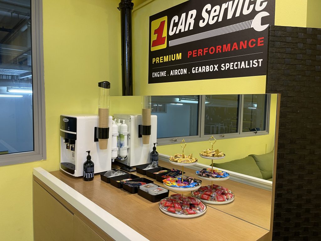 Comfortable customer lounge at 1 Car Service Workshop, the best car servicing Singapore.